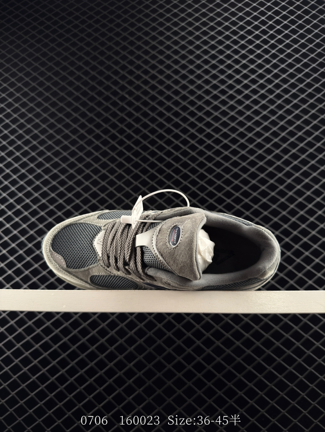 New Balance  ML2002RC